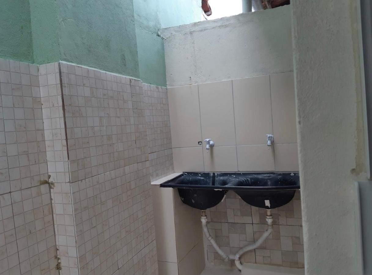 Suite 05 Apes Do Pero - Centro Praia กาโบฟรีโอ ภายนอก รูปภาพ